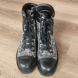 Kurt Geiger London, Stylish Black and White Women's Boots, Size 9